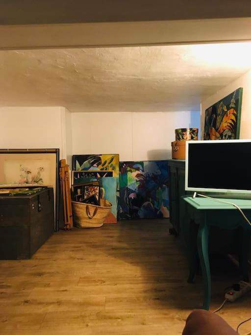Loft D Artistes Avec Patio Au Port De Nice Dış mekan fotoğraf